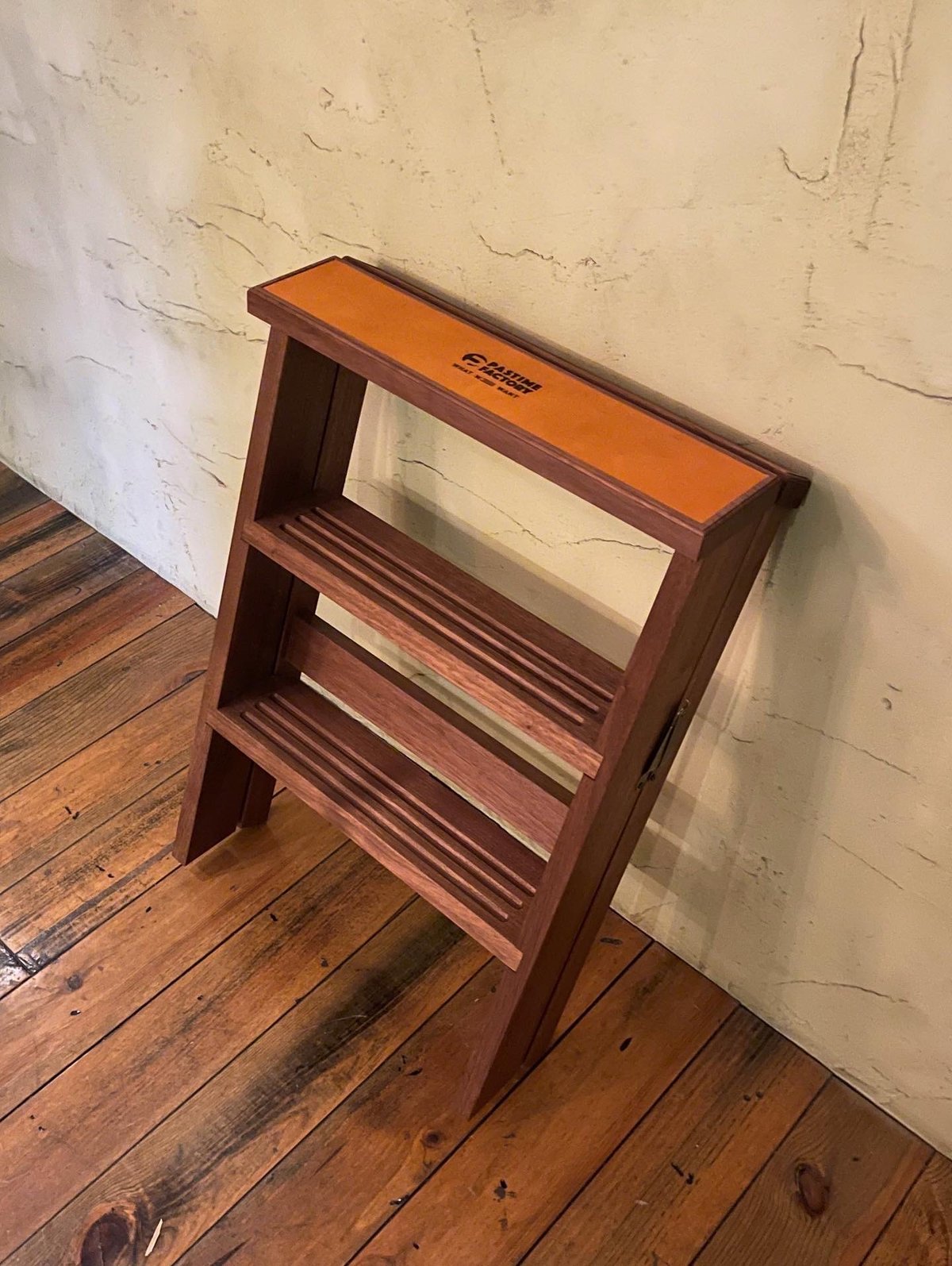 StepLadder【革】 | pastime factory
