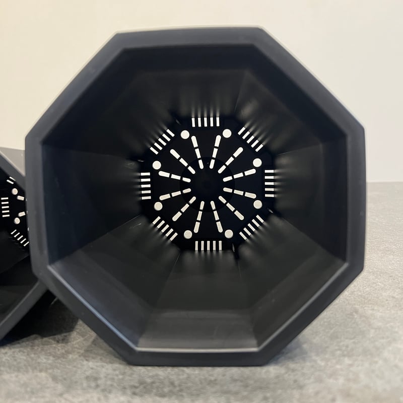 高機能プランツポット 八角鉢 | STELLA.PLANTS