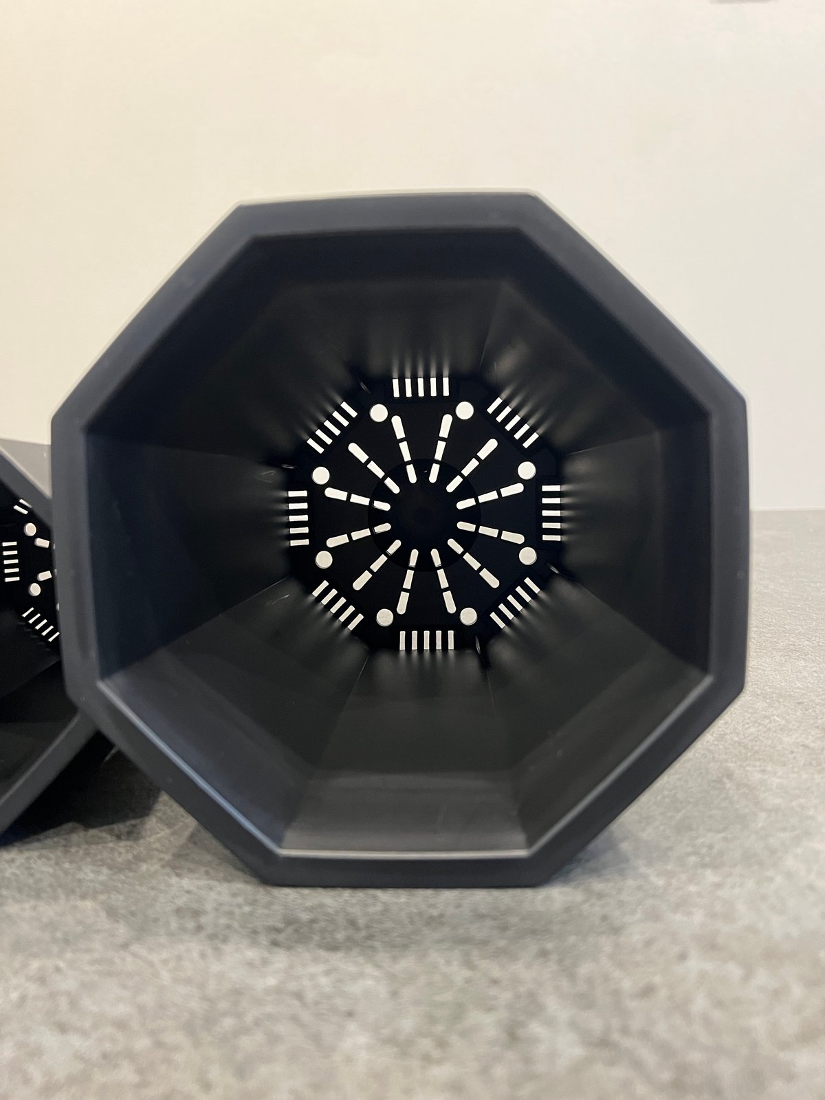 高機能プランツポット 八角鉢 | STELLA.PLANTS