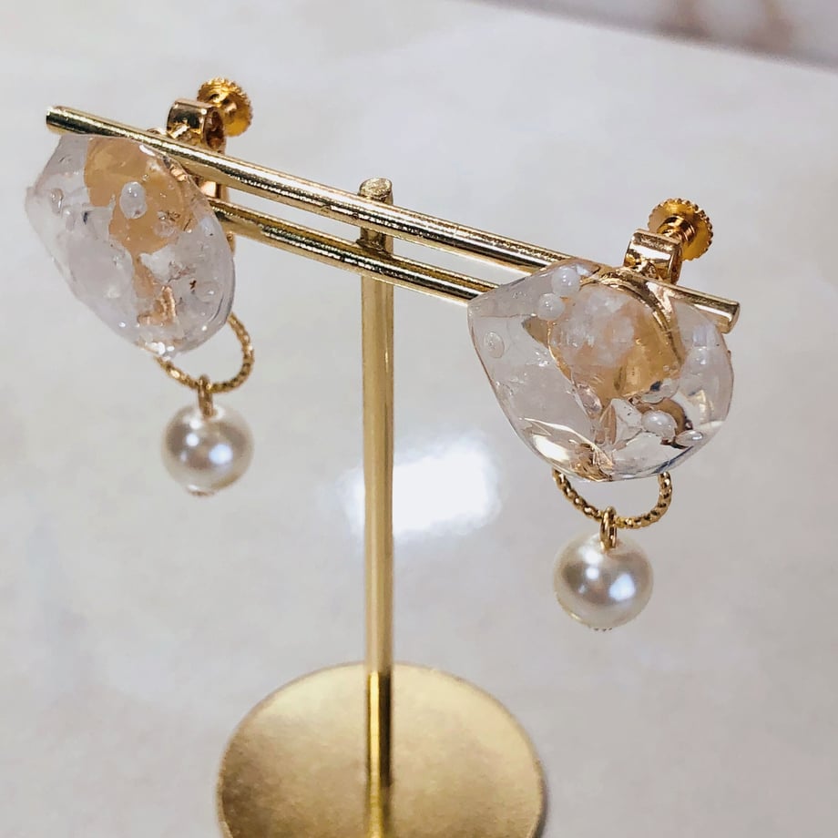 611df74f2b2d3d5b576aa290