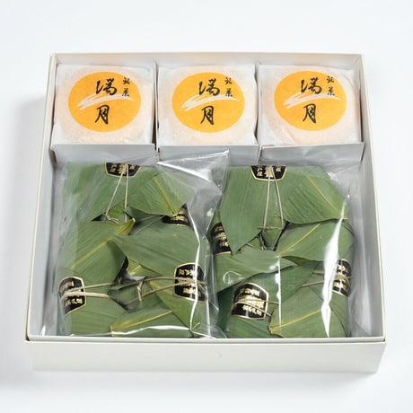 笹巻羊羹（10個）・満月最中（6個）詰合せ