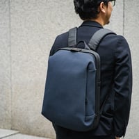Dulles backpack ネイビー
