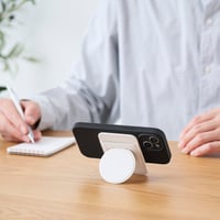 MagSafe slim iPhone Stand ホワイト