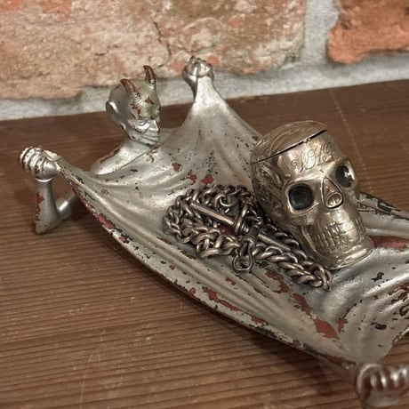 アシュトレイ | STORES