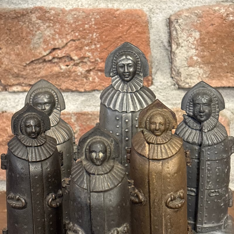 アンティーク 鉄の処女 アイアンメイデン 処刑 拷問 置物 オブジェ