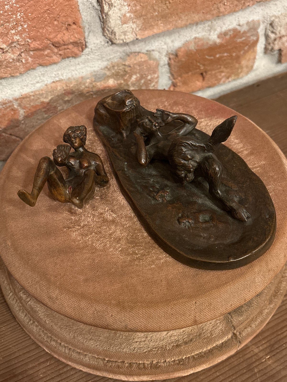 アンティーク デビル 悪魔&葡萄ニンフ ヴィエナブロンズ 置物 オブジェ