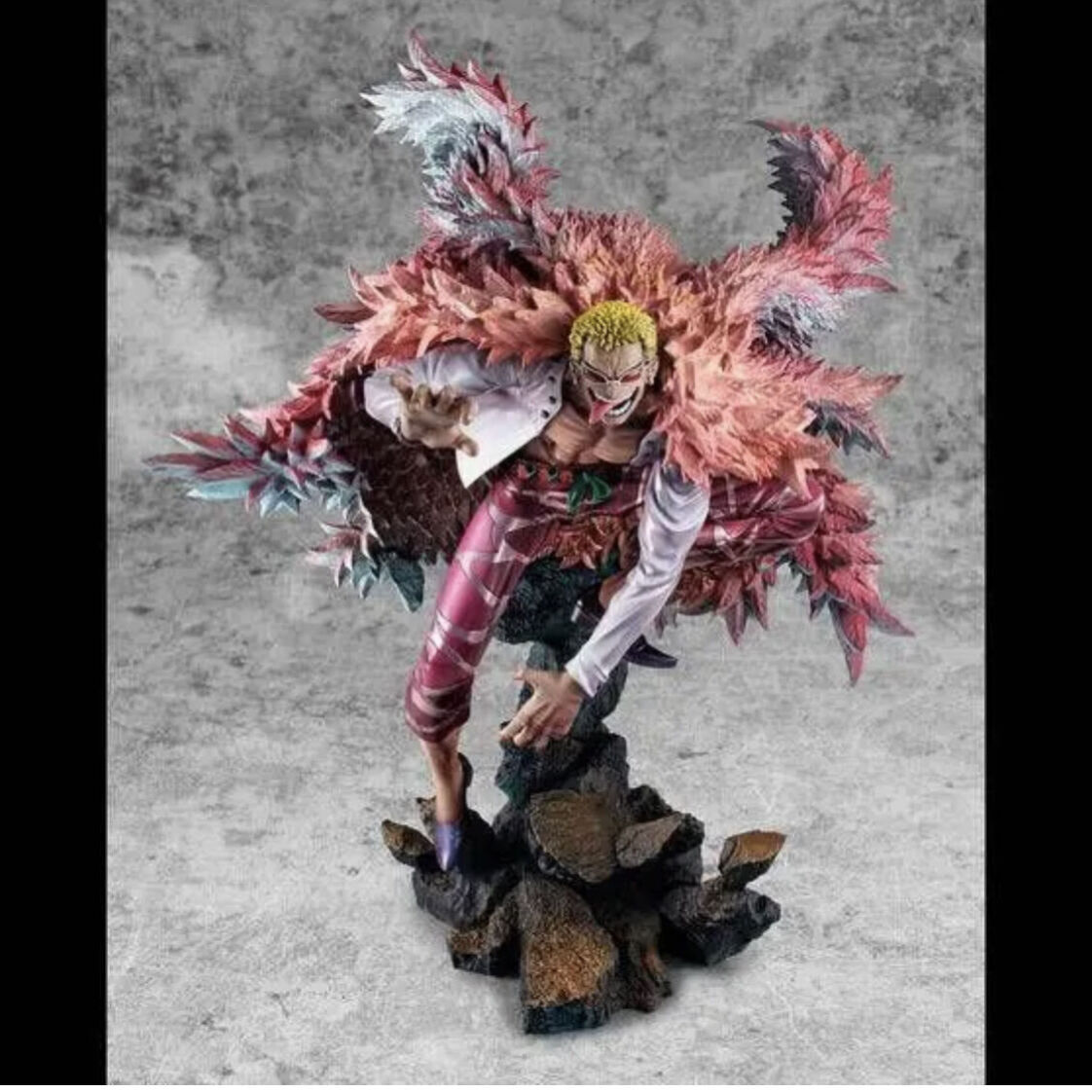 Jimei Palaceワンピースドンキホーテ·ドフラミンゴスタチュー