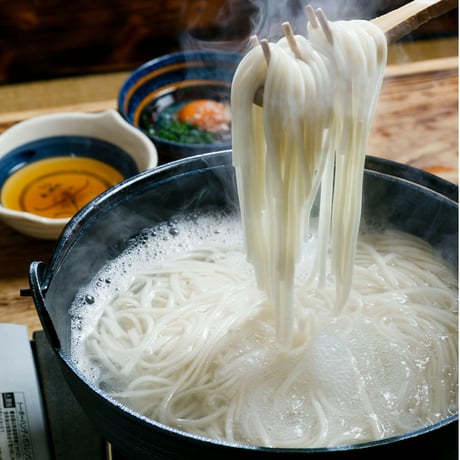 【送料込み】【五島うどん】【国産小麦】五島手延うどんと飛魚だしつゆ（煮出し用）詰合せ／長崎五島うどん
