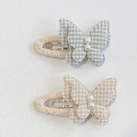 Little Marshmallow / Butterfly Snap Clip // Tiny Gingham