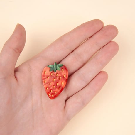 Coucou Suzette / Strawberry Hair Clip（苺）