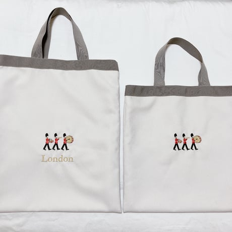 Palpitation Original Embroidery Bag / London Red (Mini)