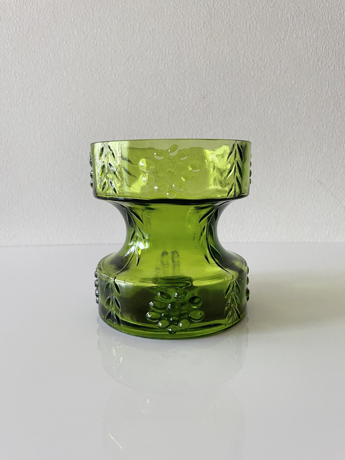 リーヒマエンラシ/タマラ・アラジン/メシマリヤ/キャンドルスタンド、花瓶 リーヒマエンラシ／タマラアラジン／Mesimarja／キャンドル