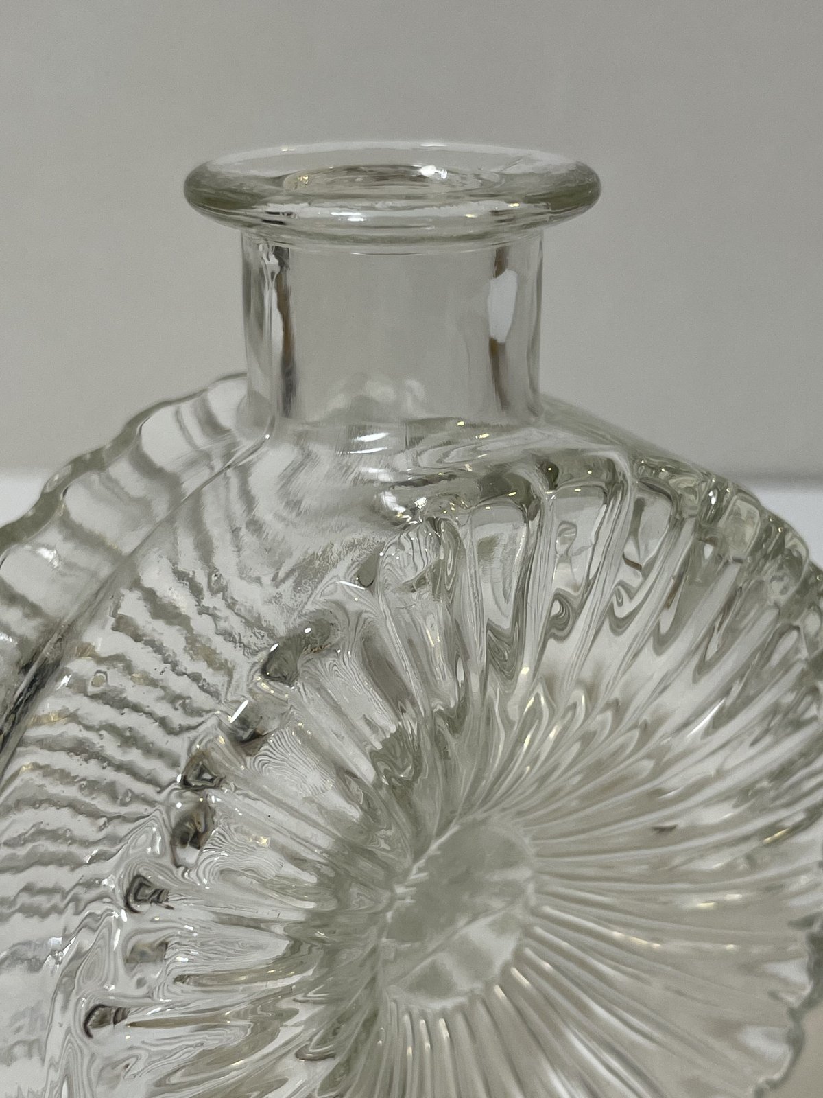 リーヒマエンラシ/ヘレナ・ティネル/パラ/花瓶 リーヒマエンラシ／ヘレナ・ティネル ／PALA／パラ／花瓶 | kaunis lasi