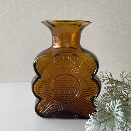 amuletti | STORES amuletti | STORES