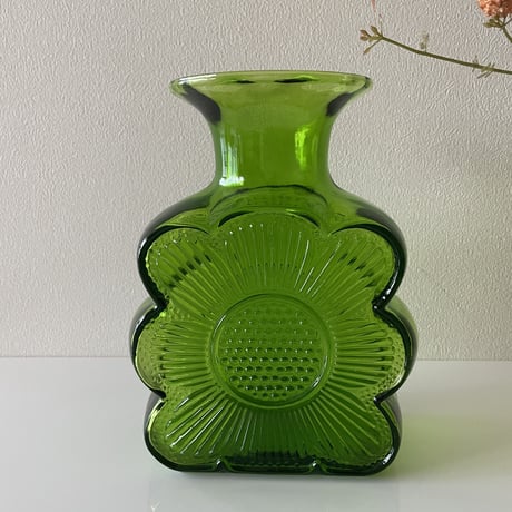 amuletti | STORES amuletti | STORES