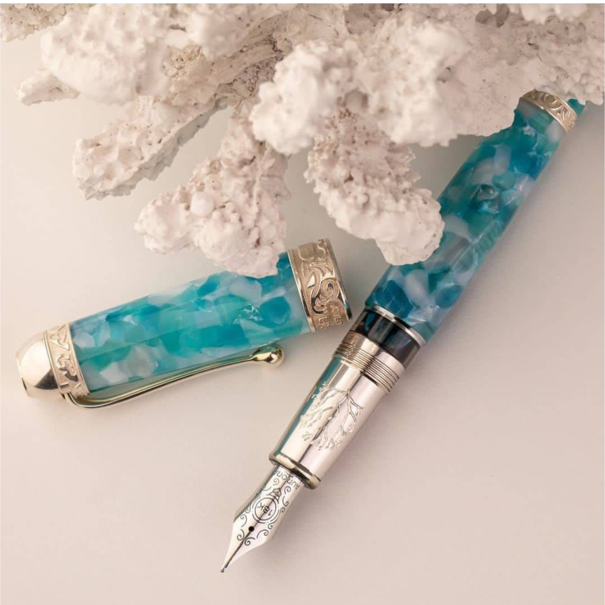 サクラサク【要修理】アウロラ アンビエンテ トロピチ 万年筆 ニブF 細字 サクラサク様専用【要修理】アウロラ アンビエンテ トロピチ