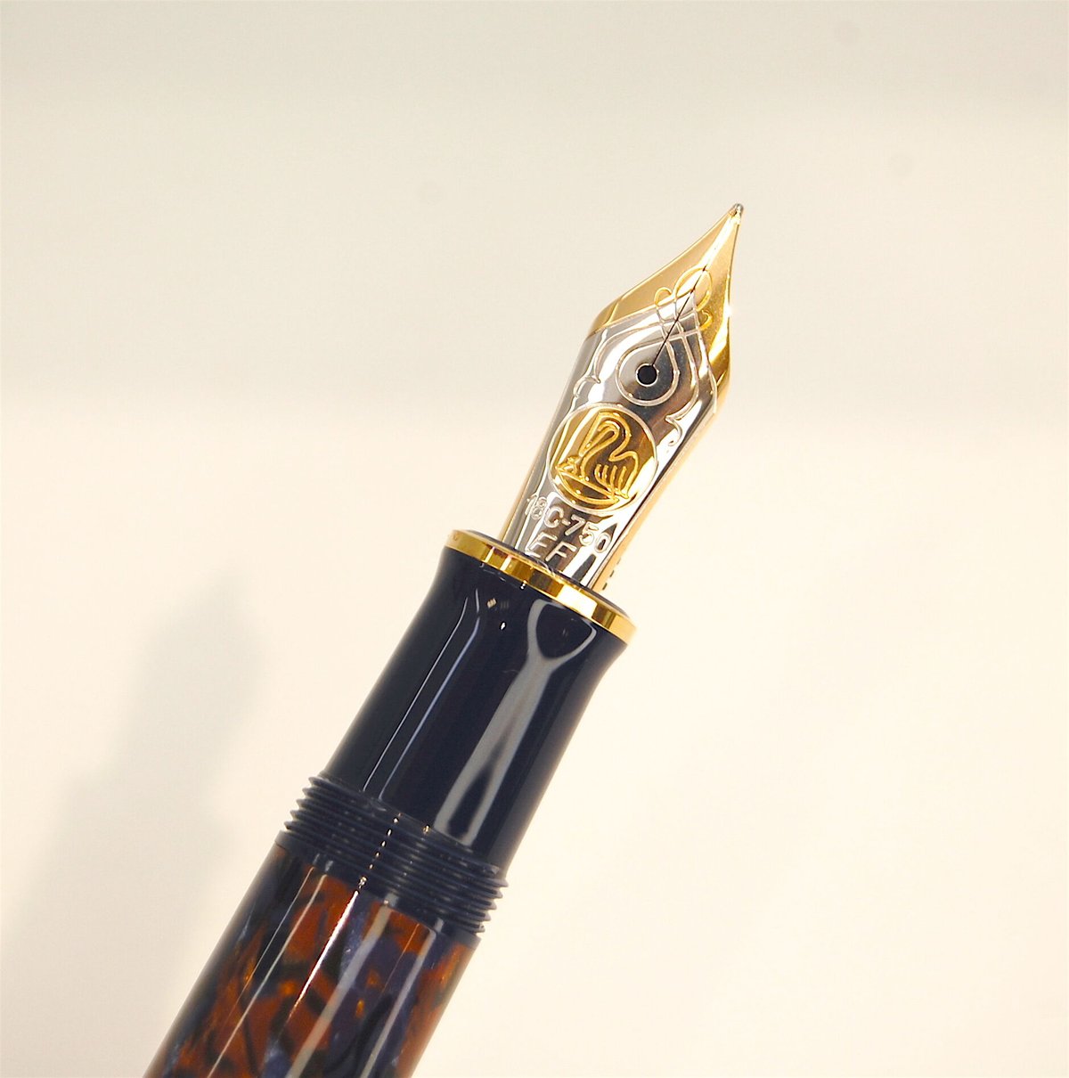 ペリカン】限定品・スーベレーンM800 ストーンガーデン 万年筆