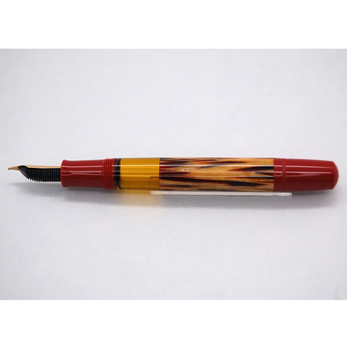 Pelikan　ペリカン　M101N　トータスシェルレッド　EF 詳細ページ | 万年筆 ボールペンなど高級筆記具の販売・買取