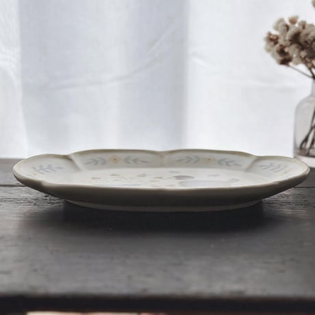 ポーティとお花の花楕円皿/Porty and flower oval plate