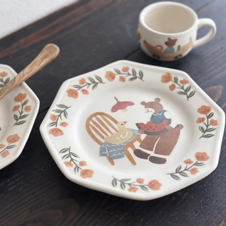オクトゴナルプレート“くまとアヒルのおやつ”/Octogonal Plate "Today's Snack for Bear and Duck"