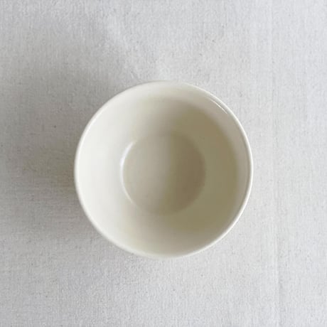 リスとチューリップのお茶碗/Squirrel and tulip bowl
