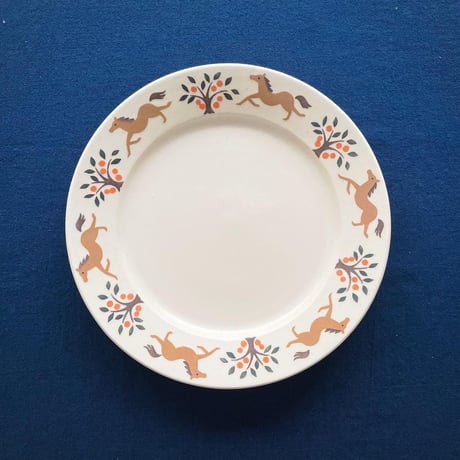馬とオレンジの木のリム皿　7寸/Horse and orange tree rim plat(m-size)