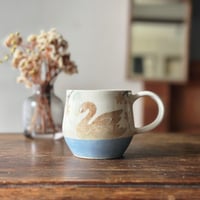 マグカップ“枝垂れ花とスワン”/Mug "Weeping Flower and Swan"