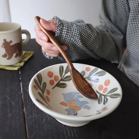 ボウル“白くまと木の実”/Bowl "Polar Bear and Nuts"