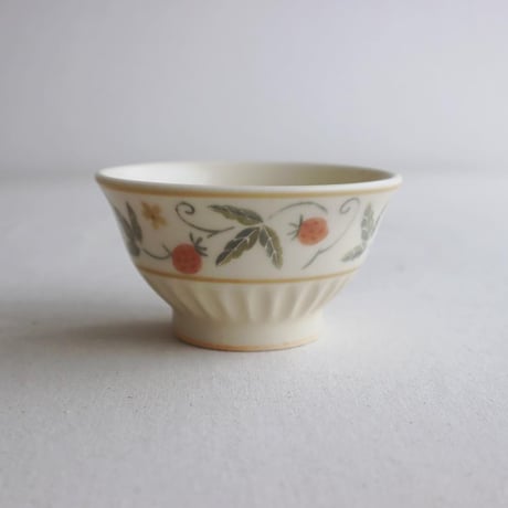 イチゴ・ブルーベリーお茶碗/Various bowls