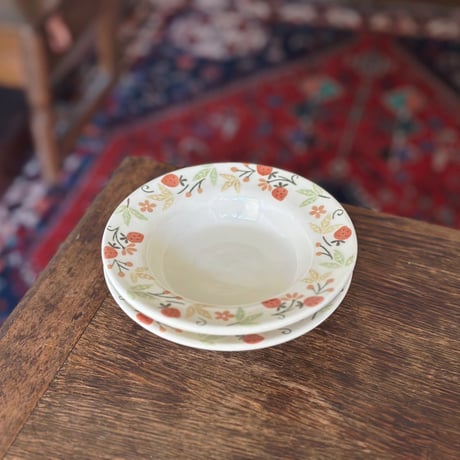 リムボウル“いちご”/Rim Bowl "Strawberry"
