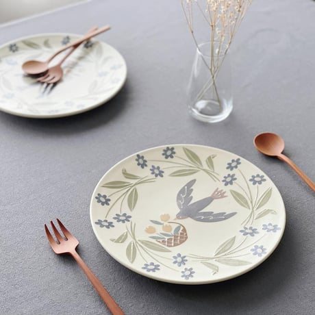 花運ぶ鳥の平皿　7寸/Flower-carrying bird flat plate(m-size)