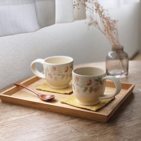 黄色とオレンジの花のマグカップ/yellow and orange flower mug
