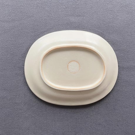 リスとチューリップの楕円皿 / Squirrels and tulips oval plate