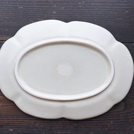 ポーティとお花の花楕円皿/Porty and flower oval plate