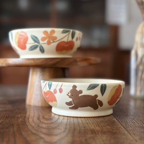 ボウル“くまとりんご”/Bowl "Bear and Apple"