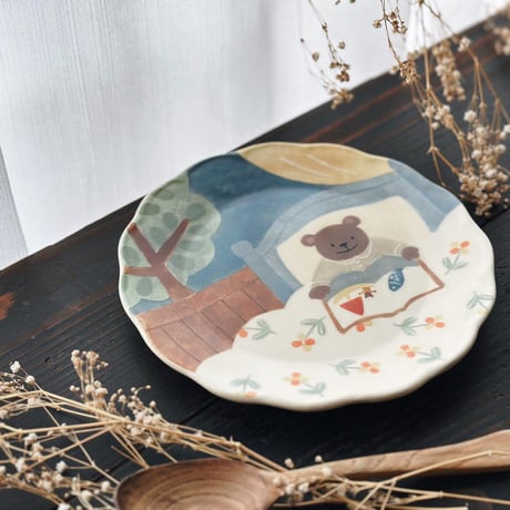 おやすみクマさんの花皿　6寸/Good night bear flower plate
