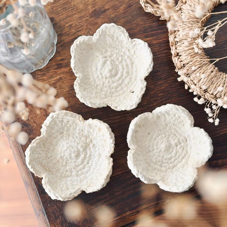 ニット陶器”豆皿”/Knitted pottery "small plate"