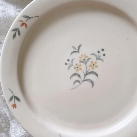 黄色いお花のリム皿　6寸/Yellow flower rim plate