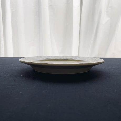ブルーベリーのリム皿　7寸/Blueberry rim dish (m-size)