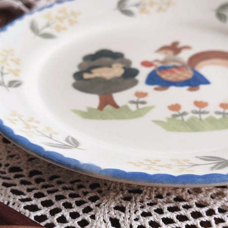 リスの森のお散歩パスタ皿　7寸/Squirrel Forest Walk Pasta Plate