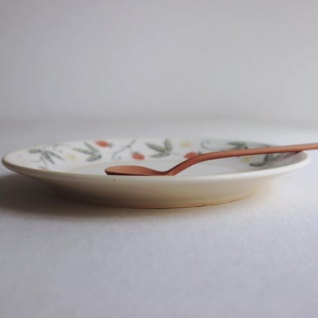 イチゴとお花のパスタ皿7寸/Strawberry and flower pasta dish