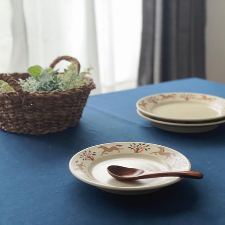 馬とオレンジの木のリム皿　7寸/Horse and orange tree rim plat(m-size)