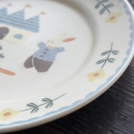 うさぎとお城のパスタ皿　7寸/Rabbit and castle pasta plate