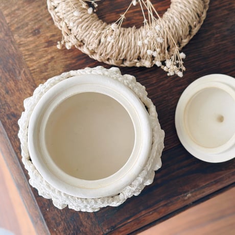 ニット陶器”蓋物”/Knitted pottery "lidded container"