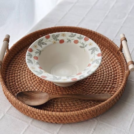 いちごハットボウル/Strawberry hat bowl