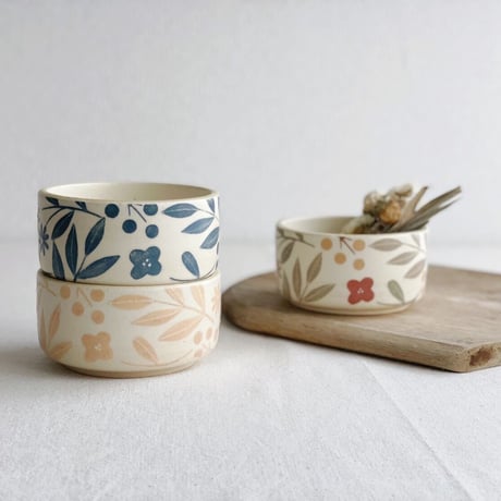 お花いっぱい小鉢(ブルー、イエロー)/Small bowl full of flowers (Blue, yellow)