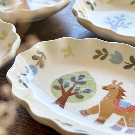 花楕円皿いろいろ/Flower oval plate