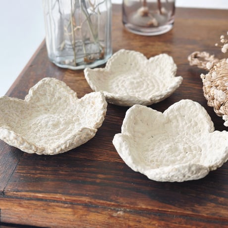 ニット陶器”豆皿”/Knitted pottery "small plate"