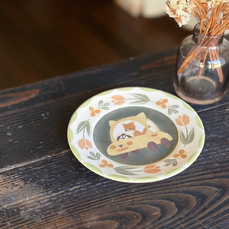 リムプレート”ネコカーに乗るネコ”/Rim plate "Cat riding a cat car"