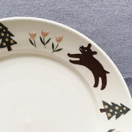 お散歩熊のリム皿 7寸 / Walk bear rim plate (m-size)